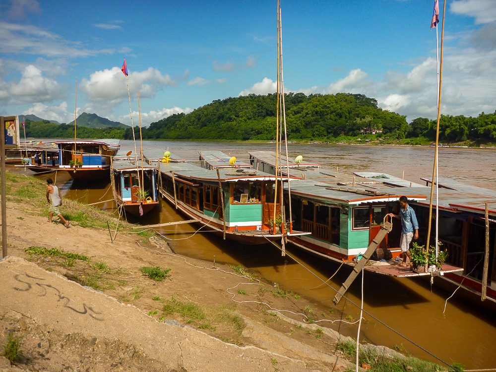 Mekong flodens både i Laos
