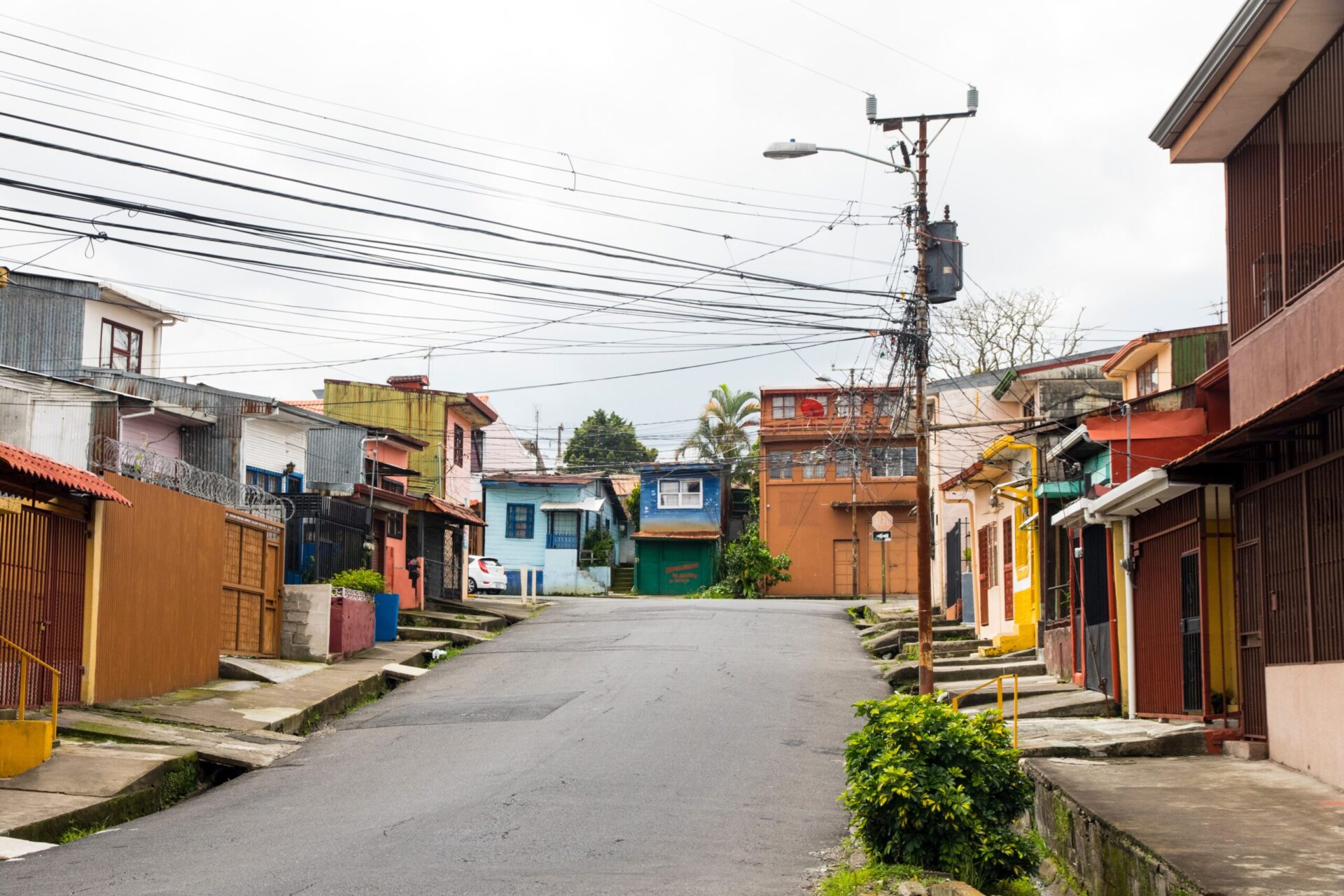 Farverig gade i San Jose Costa Rica